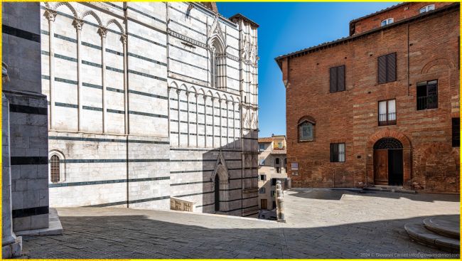 Piazza San Giovanni, Siena