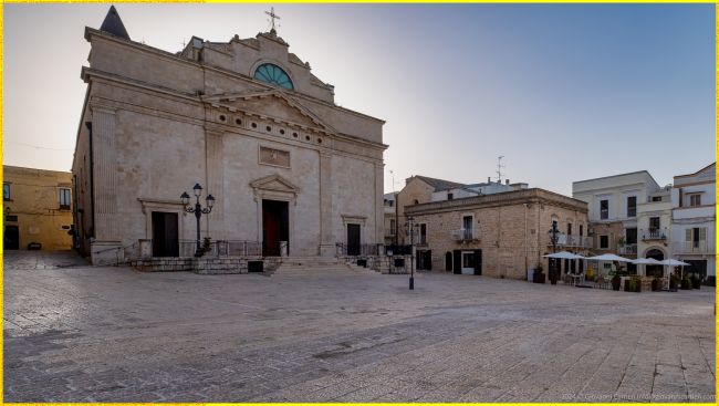 Chiesa Madre di Santa Maria Assunta, Piazza Aldo Moro, Cassano delle Murge BA